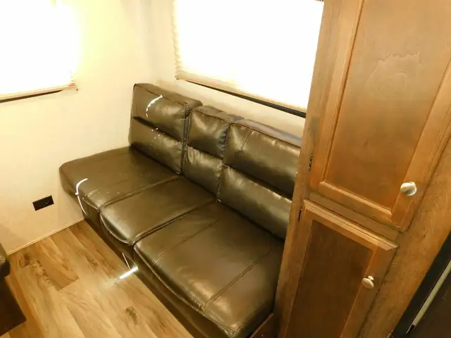 2018 STARCRAFT AUTUMN RIDGE OUTFITTER (FINANCING AVAILABLE) in Travel Trailers & Campers in Saskatoon - Image 10