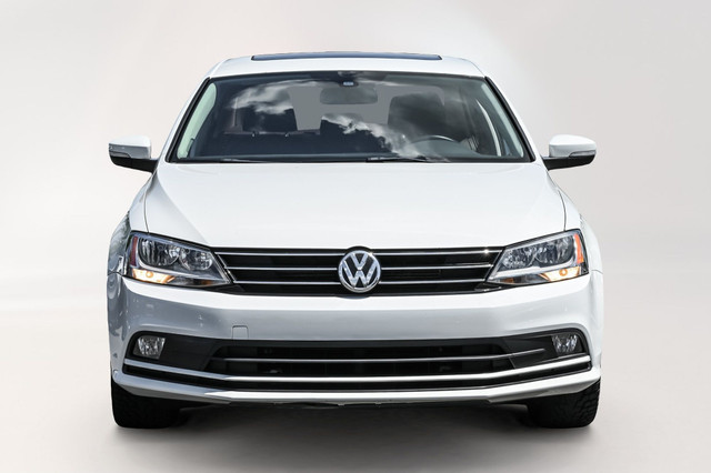 2016 Volkswagen Jetta Sedan Highline | Toit ouvrant | Cuir | Pus in Cars & Trucks in Longueuil / South Shore - Image 2