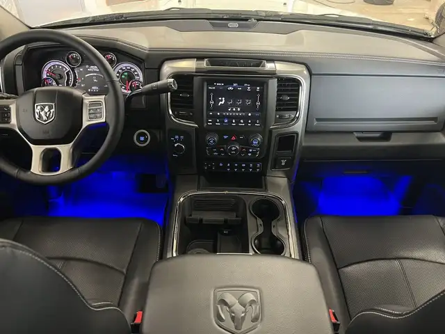 2018 Ram 2500 LARAMIE 6.7 DSL 4X4 | LIFT | FUEL RIMS | LOW KMS! dans Autos et camions dans Lloydminster - Image 21