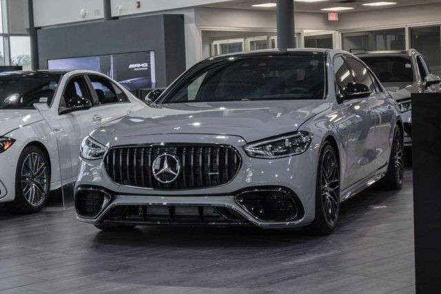 2024 Mercedes-Benz S-Class AMG S 63 E 4MATIC Sedan in Cars & Trucks in Edmonton - Image 4