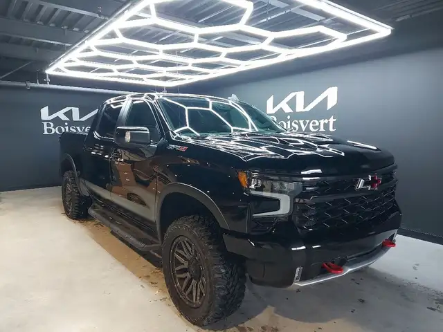 2023 Chevrolet Silverado 1500 ZR2 1 PROPRIÉTAIRE JAMAIS ACCIDENT in Cars & Trucks in Laval / North Shore - Image 2