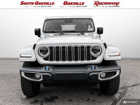 4X4, CLOTH LOW-BACK FRONT HEATED BUCKET SEATS, TECHNOLOGY GROUP, BLACK MOPAR TUBULAR SIDE STEPS, PAR... (image 1)