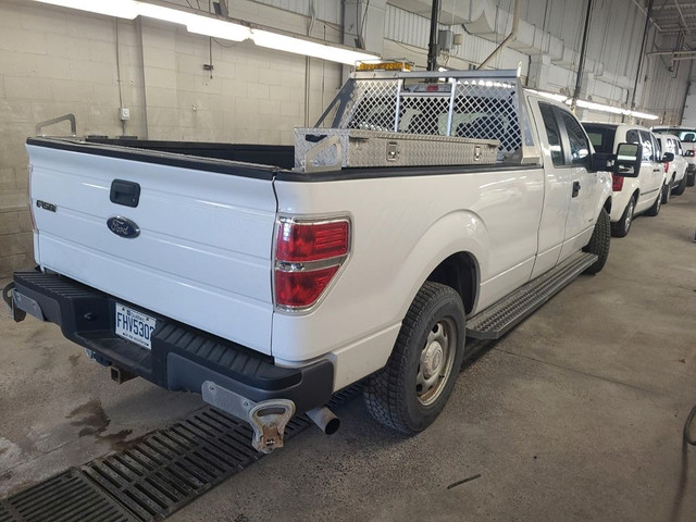  2014 Ford F-150 XL SuperCab 8ft Long Box Heavy Payload Low 66 k in Cars & Trucks in City of Toronto - Image 2