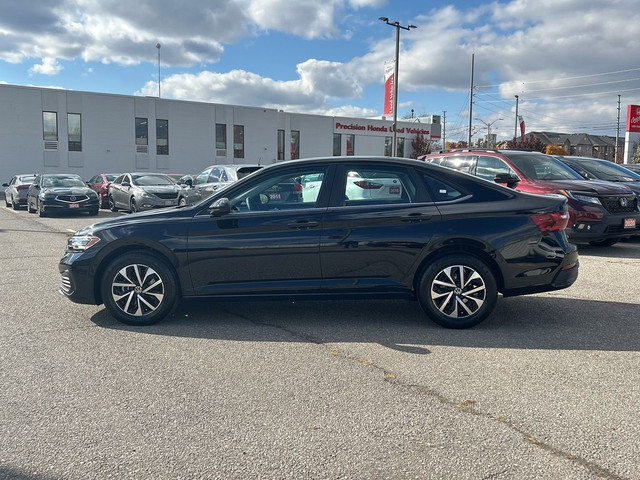  2024 Volkswagen Jetta Trendline - Heated Seats - Rear Camera -  in Cars & Trucks in Mississauga / Peel Region - Image 2