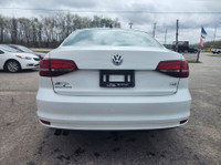 CLEAN CARFAX REPORT No Accidents 2017 VOLKSWAGEN JETTA 1.4T S MANUAL featuring: Back up Camera, Crui... (image 6)