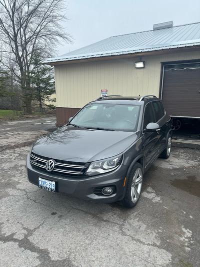 2014 Volkswagen Tiguan R-Line