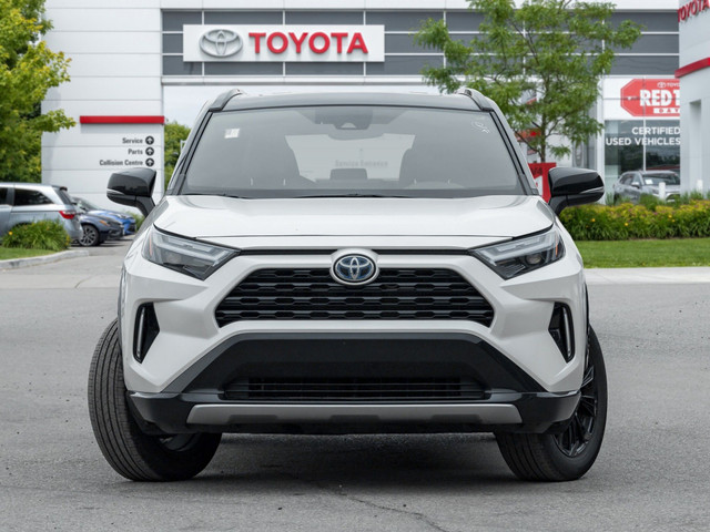 2022 Toyota RAV4 Hybrid XSE SUNROOF / POWER DRIVER SEAT / PUS... in Cars & Trucks in City of Toronto - Image 2