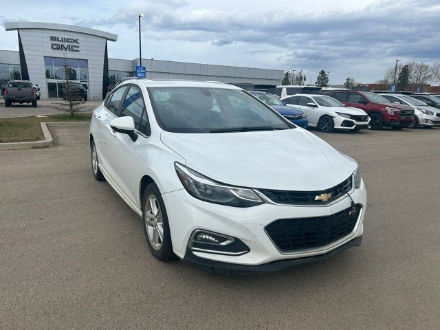 2018 Chevrolet Cruze LT Auto *Heated Seats & Wheel* *Roof* in Cars & Trucks in Fort McMurray - Image 2