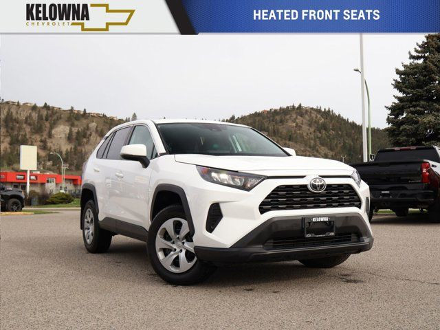  2022 Toyota RAV4 LE in Cars & Trucks in Kelowna