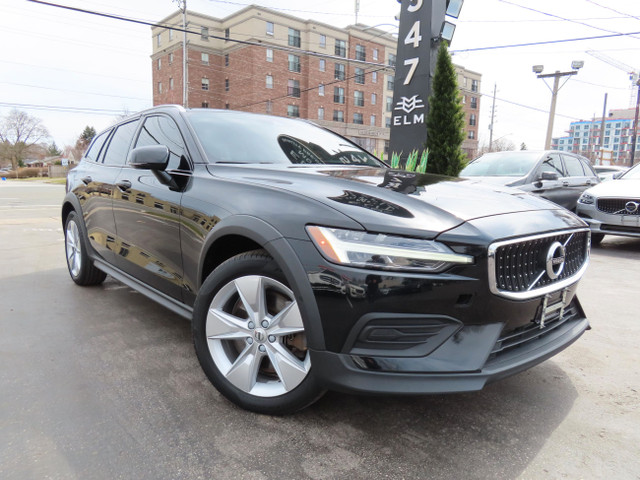 2020 Volvo V60 Cross Country T5 AWD Momentum - Navigation - Leat in Cars & Trucks in Oakville / Halton Region - Image 2