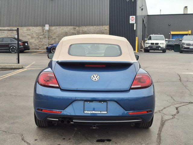 2018 Volkswagen Beetle Convertible Coast | Auto | Heated Seats in Cars & Trucks in Guelph - Image 4