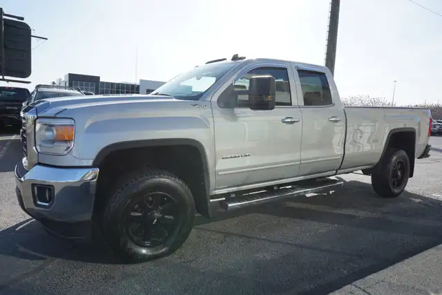 2015 GMC Sierra 2500HD in Cars & Trucks in Oakville / Halton Region - Image 4