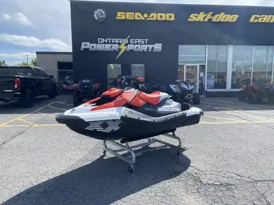 2025 Sea-Doo Spark™ Trixx for 1 Rotax 900 ACE™ - 90 iBR It's Showtime Make the water your personal s...