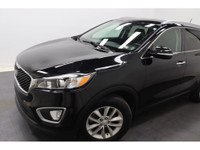 +Sièges chauffants / Heated seats +Bluetooth +Caméra de recul / Backup camera +Régulateur de vitesse... (image 2)