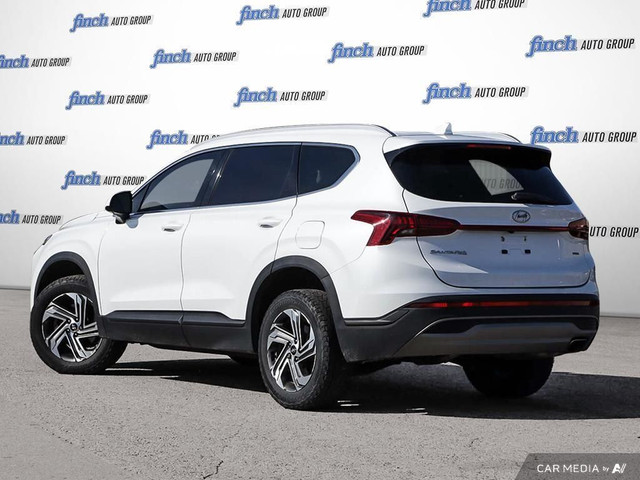 2022 Hyundai Santa Fe ESSENTIAL AWD | 8 inch touchscreen | Ap... in Cars & Trucks in London - Image 4
