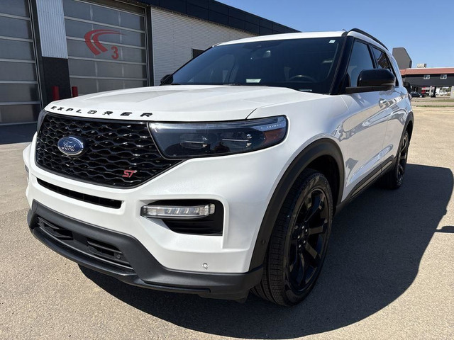 2022 Ford Explorer ST in Cars & Trucks in Edmonton - Image 2