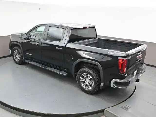 2023 GMC Sierra 1500 X31 OFFROAD 17" Steel Wheels, Pro Safety Su in Cars & Trucks in City of Halifax - Image 36