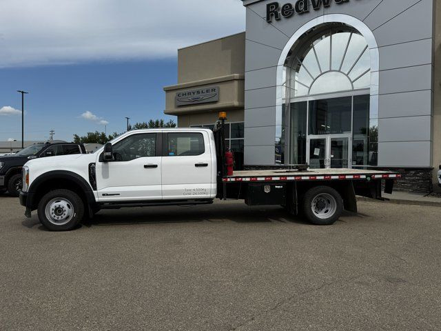 2023 Ford Super Duty F-550 DRW Chassis-Cab 4WD Truck | V8 in Cars & Trucks in Edmonton - Image 3