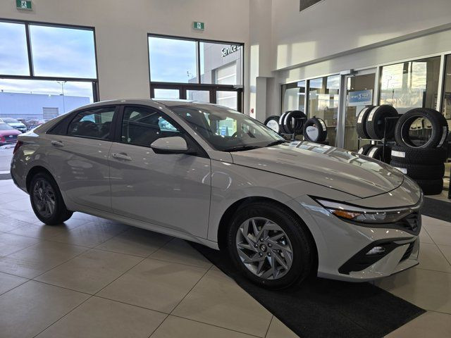 2025 Hyundai ELANTRA Preferred in Cars & Trucks in Calgary - Image 4