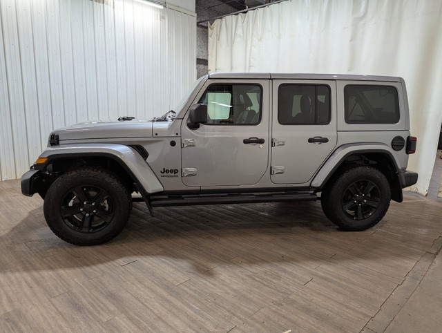 2021 Jeep Wrangler Unlimited Sahara in Cars & Trucks in Calgary - Image 4