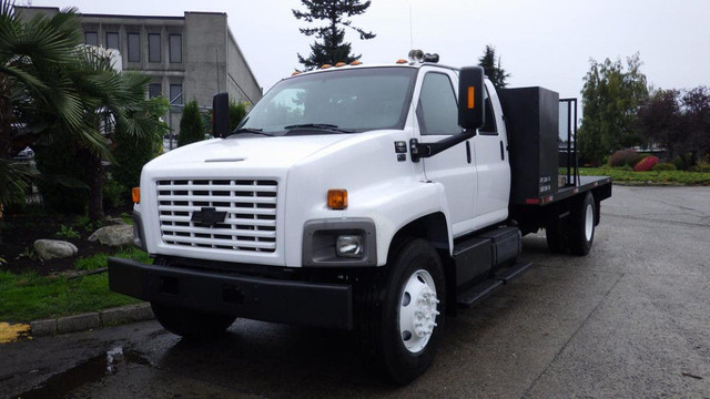 2008 Chevrolet C7500 Kodiak Flat Deck in Heavy Trucks in Delta/Surrey/Langley - Image 4