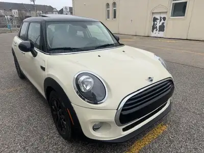 Smart Key Push Button Start Bluetooth Back Up camera Cruise Control AUX and much more Great conditio...
