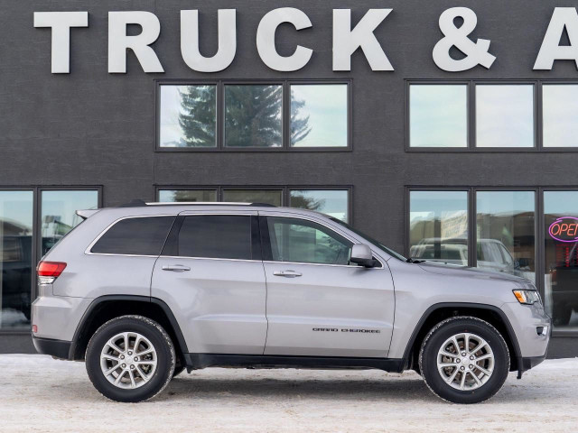 2021 Jeep Grand Cherokee LAREDO 4x4 in Cars & Trucks in Saskatoon - Image 4
