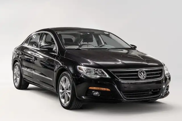 2012 Volkswagen CC Sportline 2.0T 6sp DSG Tip Toit ouvrant * Cui in Cars & Trucks in City of Montréal - Image 4