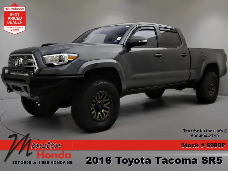 2016 Toyota Tacoma SR5 4WD, 6 Speakers, ABS brakes, Alloy wheels
