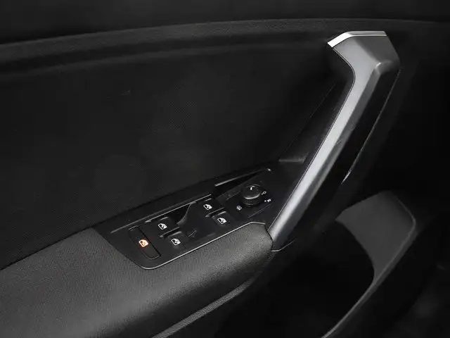 2021 Volkswagen Tiguan Trendline dans Autos et camions dans Red Deer - Image 19
