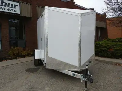 *** INCLUDES FREIGHT & PDI - Just Add Taxes 5 X 10 Aluminum V-Nose Single Axle Enclosed Cargo Traile...