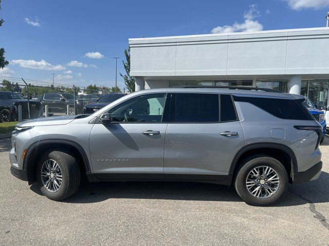2024 Chevrolet Traverse LT / 2LT / TRAILERING PACKAGE / LOW KMS in Cars & Trucks in Calgary - Image 3
