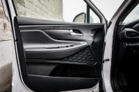This 2021 Hyundai Santa Fe is for sale today. This SUV has 96,231 kms. It's white in colour . It has... (image 8)