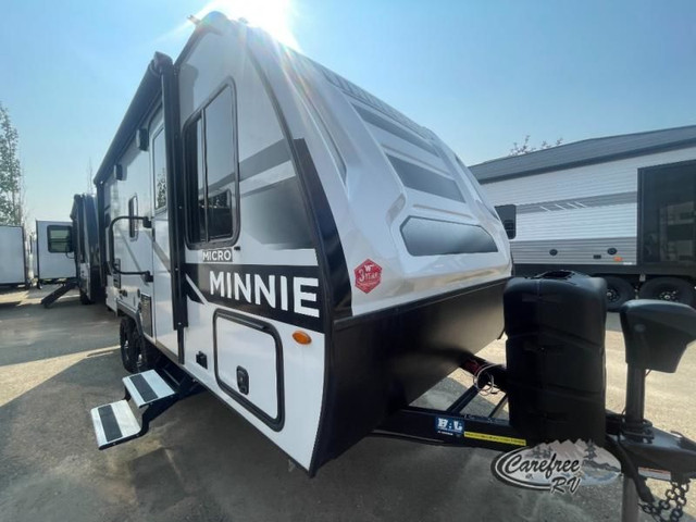 2023 Winnebago Micro Minnie 2100BH in Travel Trailers & Campers in Edmonton