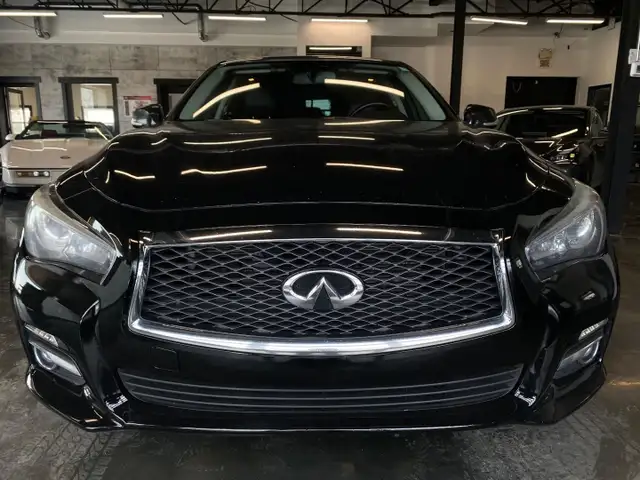 Infiniti Q50 4dr Sdn 3.0t 2017 in Cars & Trucks in City of Montréal - Image 3