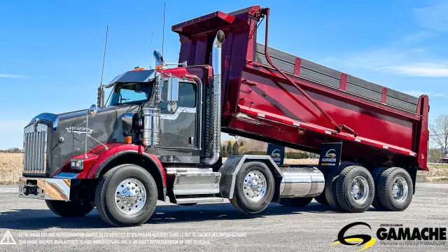 2019 KENWORTH T800 12 WHEEL TWIN STEER DUMP TRUCK in Heavy Trucks in Chilliwack - Image 2