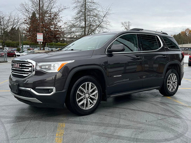 2018 GMC Acadia SLE2 $239B/W /w Back-up Camera, Moon Roof, Remot in Cars & Trucks in Calgary - Image 3