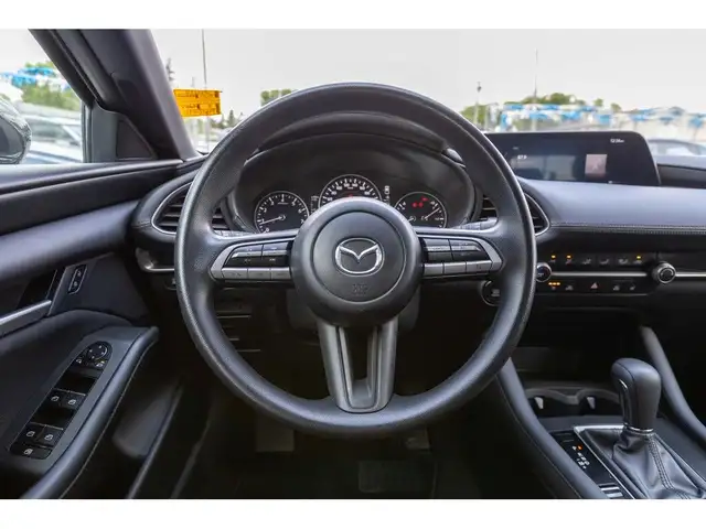 2023 Mazda Mazda3 Sport GX | HTD SEATS | CARPLAY | ONE OWNER CLE in Cars & Trucks in Winnipeg - Image 15