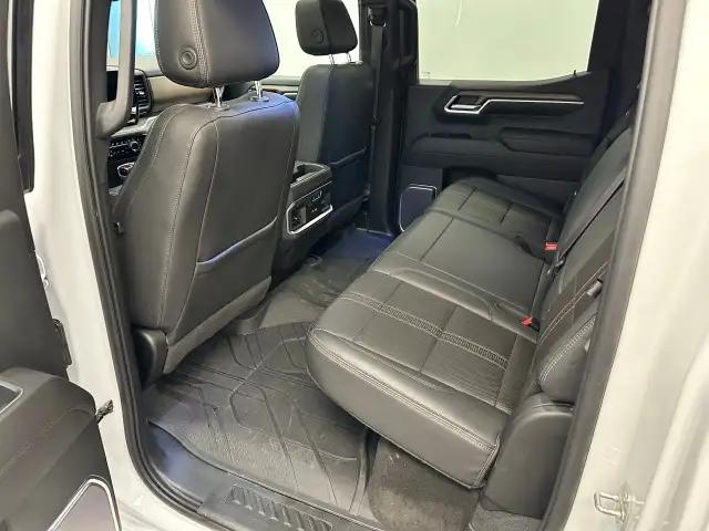 2022 Chevrolet Silverado 1500 dans Autos et camions dans Lethbridge - Image 24