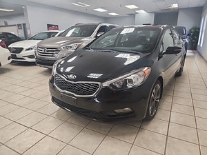 2014 Kia Forte SX,Leather, Sunroof, Camera, Navigation,One Owner