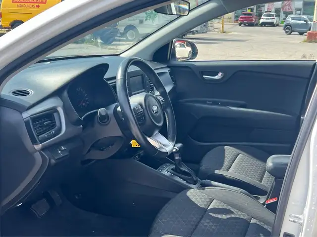 2019 Kia Rio 5-door LX+ HEATED SEATS SUPER CLEAN! WE FINANCE ALL in Cars & Trucks in London - Image 10