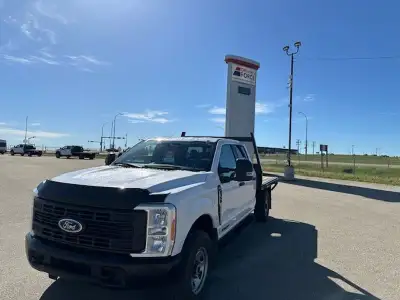 6.7L Power Stroke V8 Turbo Diesel, producing 475 horsepower and 1,050 lb-ft of torque. 10-speed auto...
