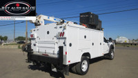 2017 FORD F-550 XLT SERVICE TRUCK WITH CRANE & COMPRESSOR NEW ARRIVAL... Amvic Licenced... - REG CAB... (image 5)