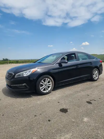 2015 hyundai sonata Active status Engine Transmission Solid Well maintained No issues No rust Ac hea...