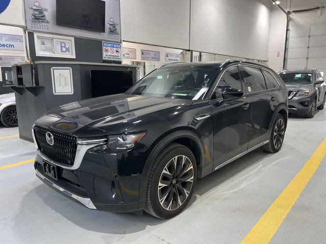 2024 Mazda CX-90 PHEV GT AWD PHEV | Captain Seats | Heated + in Cars & Trucks in Guelph