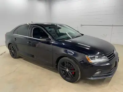 Anti-Lock Brakes;Driver Air Bag;Fog Lights;Passenger Air Bag;Security System;Side Air Bag;Traction C...