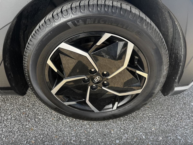 Hyundai IONIQ 5 Preferred grande autonomie RWD Tissu Mags 2022 à in Cars & Trucks in Trois-Rivières - Image 4