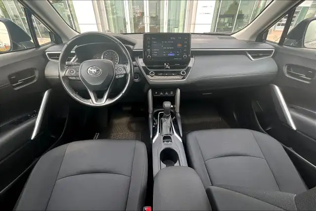 2022 Toyota Corolla Cross LE AWD in Cars & Trucks in Mississauga / Peel Region - Image 12