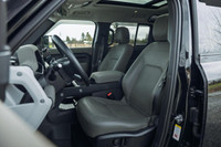 2023 Land Rover Defender SE V6 Equipped with a 3.0L turbocharged inline-6 with mild-hybrid technolog... (image 4)