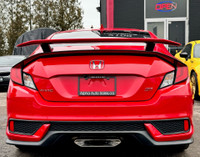 Honda Civic Si 2DR - 205HP - 6 Speed Manual - Rallye Red Exterior on Black Interior - Carfax Verifie... (image 3)